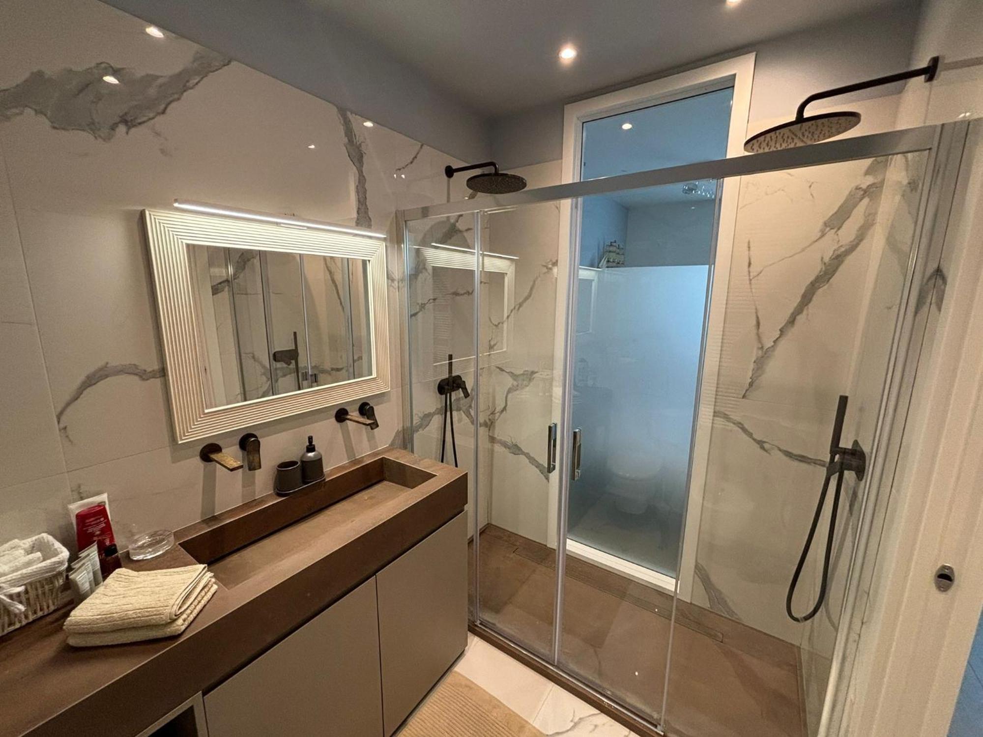 Amedeo'S Sea House Apartment Trieste Ngoại thất bức ảnh